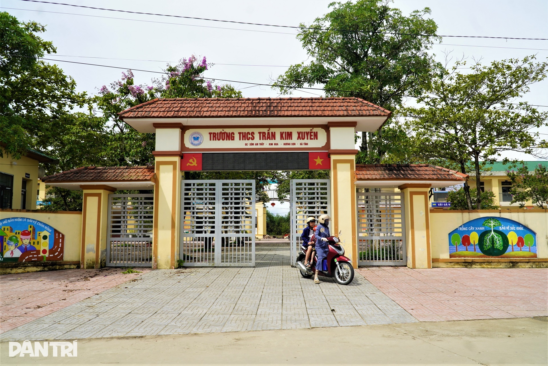 Nhà báo liệt sĩ hy sinh khi đang làm nhiệm vụ đặc biệt - 6 Nhà báo liệt sĩ hy sinh khi đang làm nhiệm vụ đặc biệt - 6