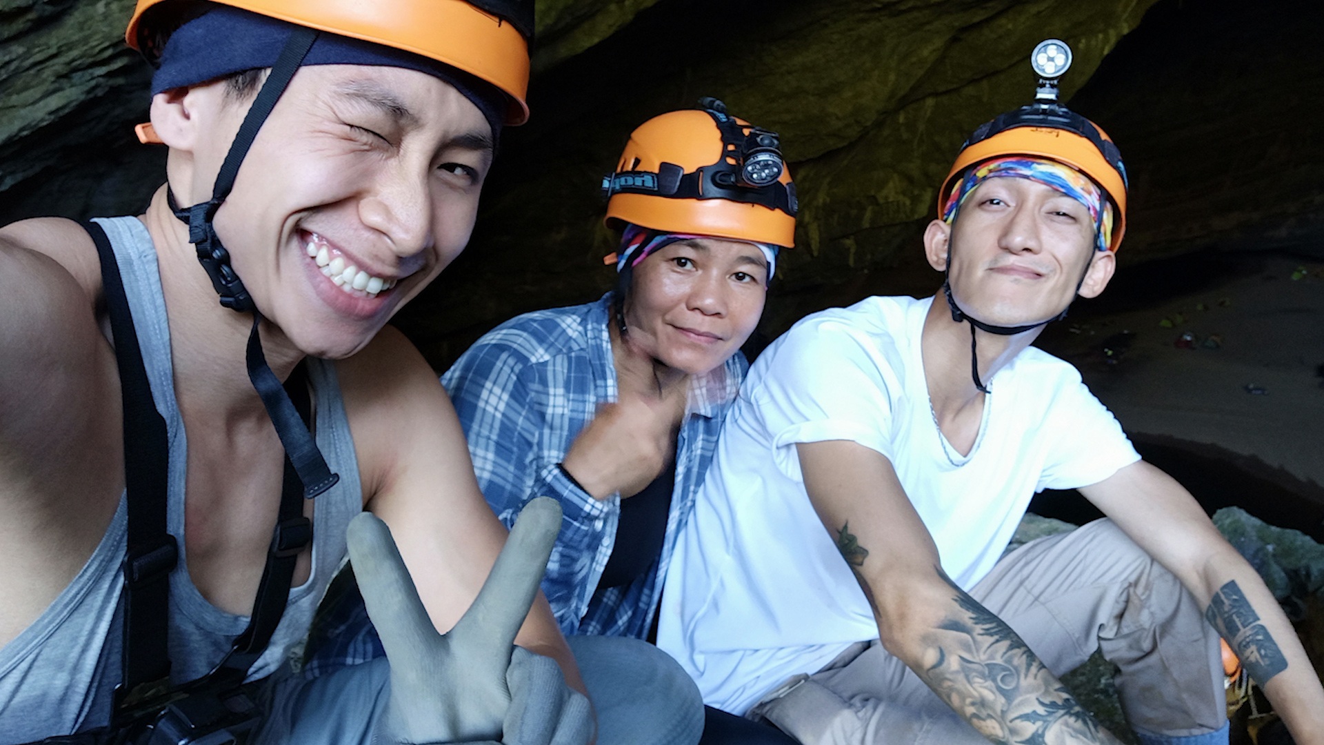 Hành trình chinh phục Sơn Đoòng của chàng trai khuyết một bàn tay - 3