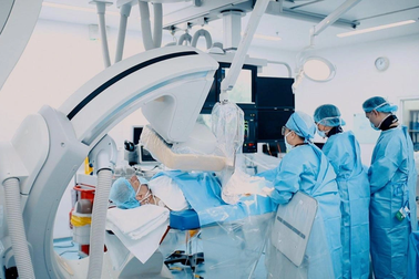 Điều trị tái hẹp mạch vành hiệu quả nhờ công nghệ hình ảnh OCT