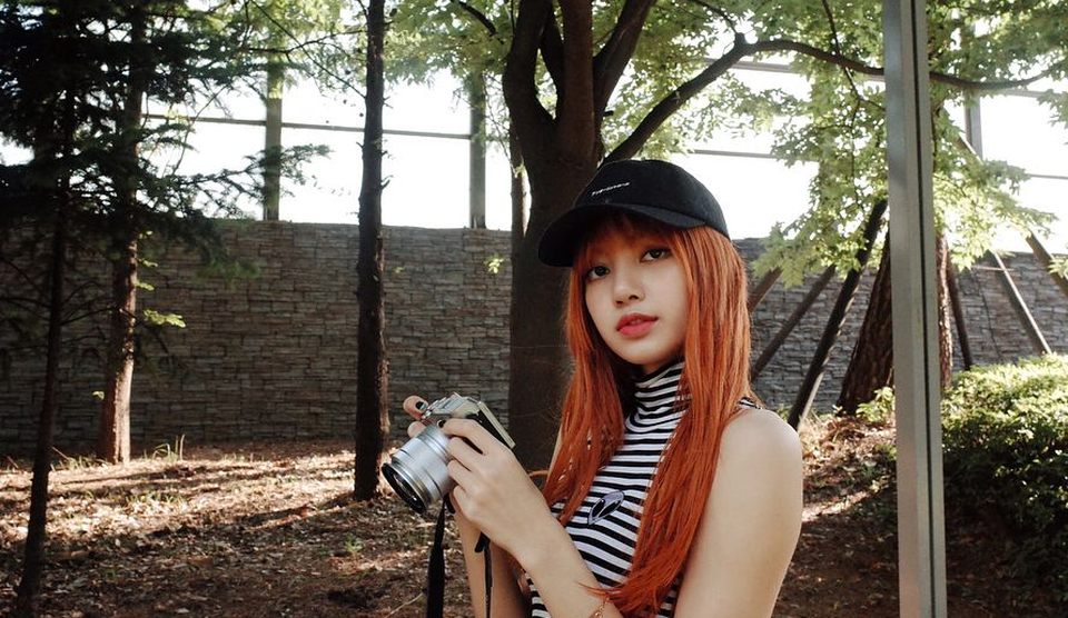 Lisa của BlackPink bị quản lý cũ lừa gần 20 tỉ đồng - 3 Lisa của BlackPink bị quản lý cũ lừa gần 20 tỉ đồng - 3