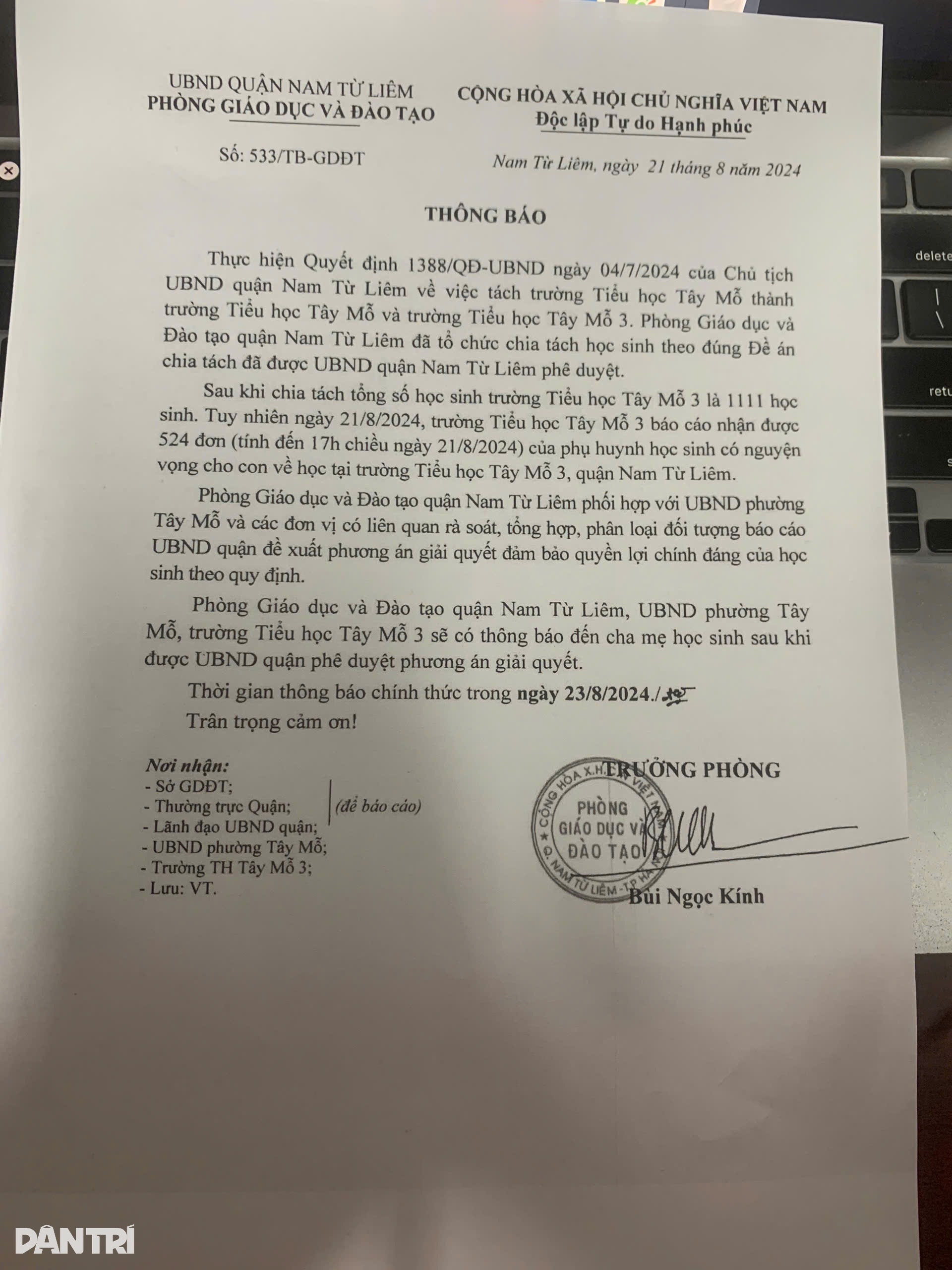 Vụ phụ huynh vây trường: Gần nửa đêm chốt xong thời hạn giải quyết - 3 Vụ phụ huynh vây trường: Gần nửa đêm chốt xong thời hạn giải quyết - 3