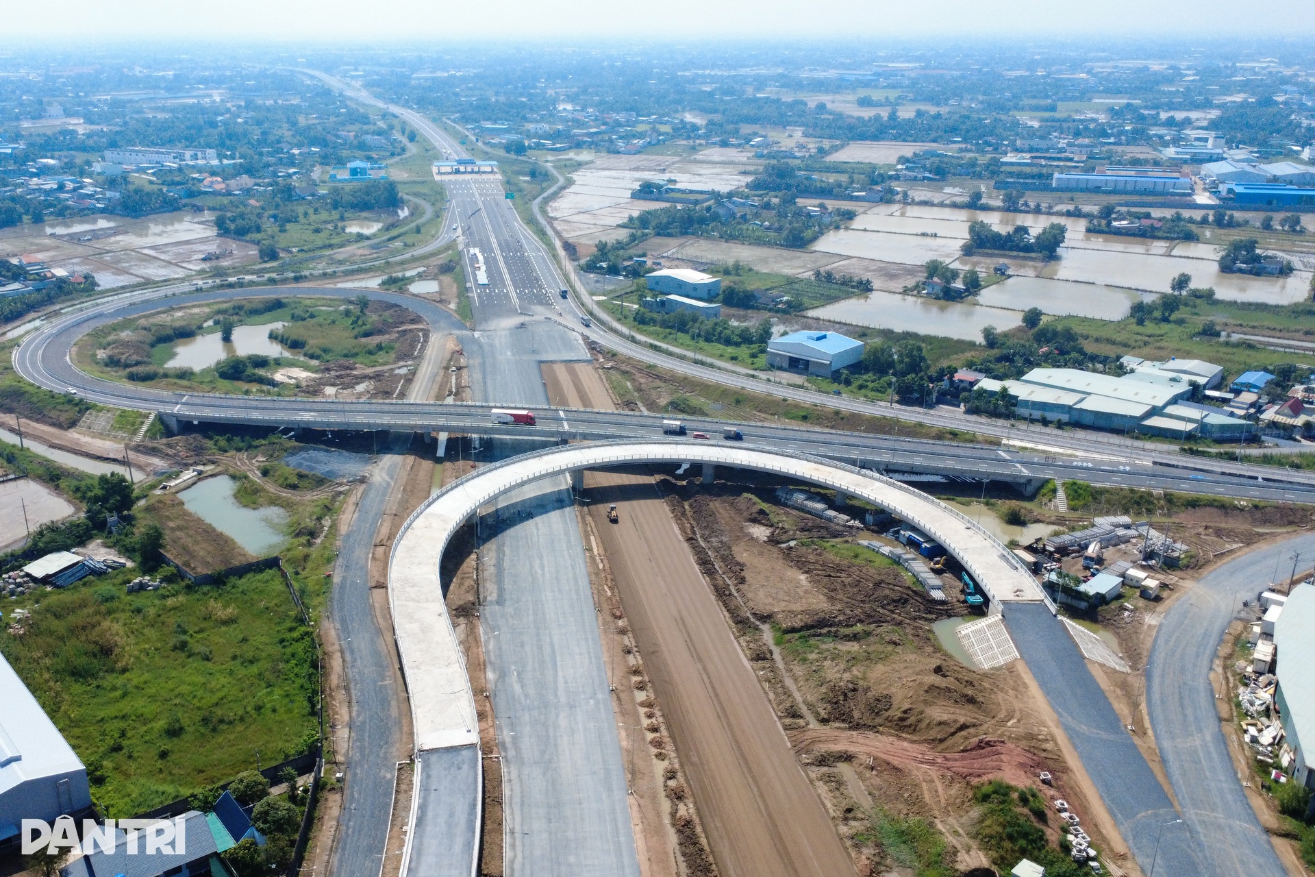Hợp long cầu Tân Bửu trên tuyến Vành đai 3 kết nối hai cao tốc ở Tây Ninh - 10 Hợp long cầu Tân Bửu trên tuyến Vành đai 3 kết nối hai cao tốc ở Tây Ninh - 10