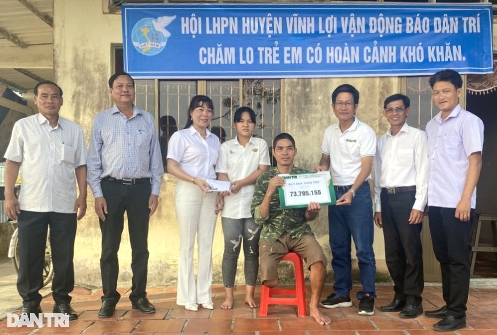 Nữ sinh muốn học tiếp để lo cho cha tật nguyền được giúp gần 80 triệu đồng - 1 Nữ sinh muốn học tiếp để lo cho cha tật nguyền được giúp gần 80 triệu đồng - 1