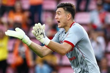 Văn Lâm giữ sạch lưới, Muangthong United giành chiến thắng quý giá