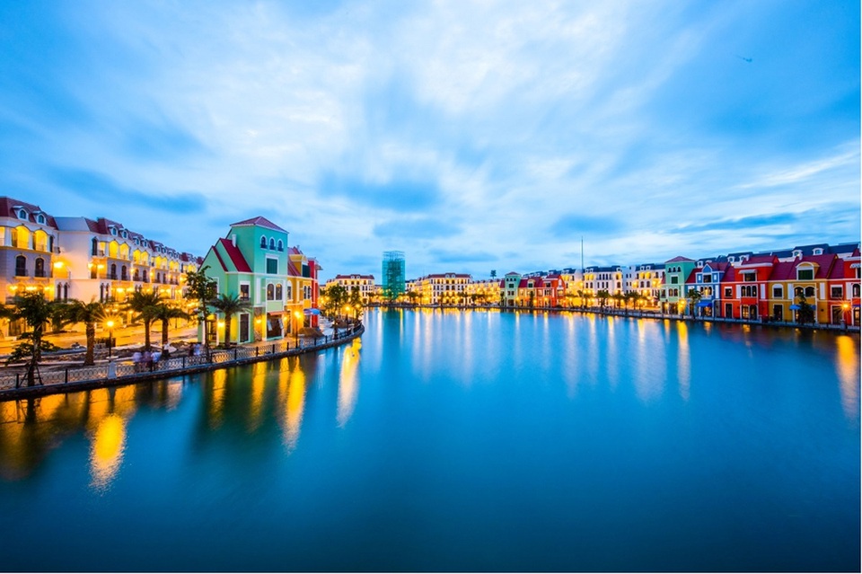 Grand World Phú Quốc có vượt mặt các ông trùm du lịch Sentosa hay Ibiza? - 5 Grand World Phú Quốc có vượt mặt các ông trùm du lịch Sentosa hay Ibiza? - 5