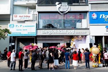 Tưng bừng khai trương cửa hàng Thế Giới Skinfood Siêu tiện ích