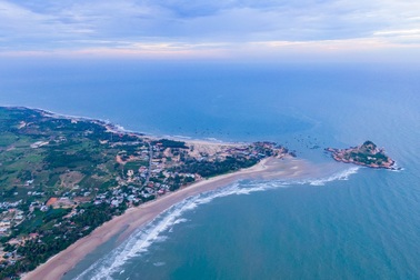 Bình Thuận “công phá” đường đua BĐS biển, Kê Gà đón sóng tỷ đô