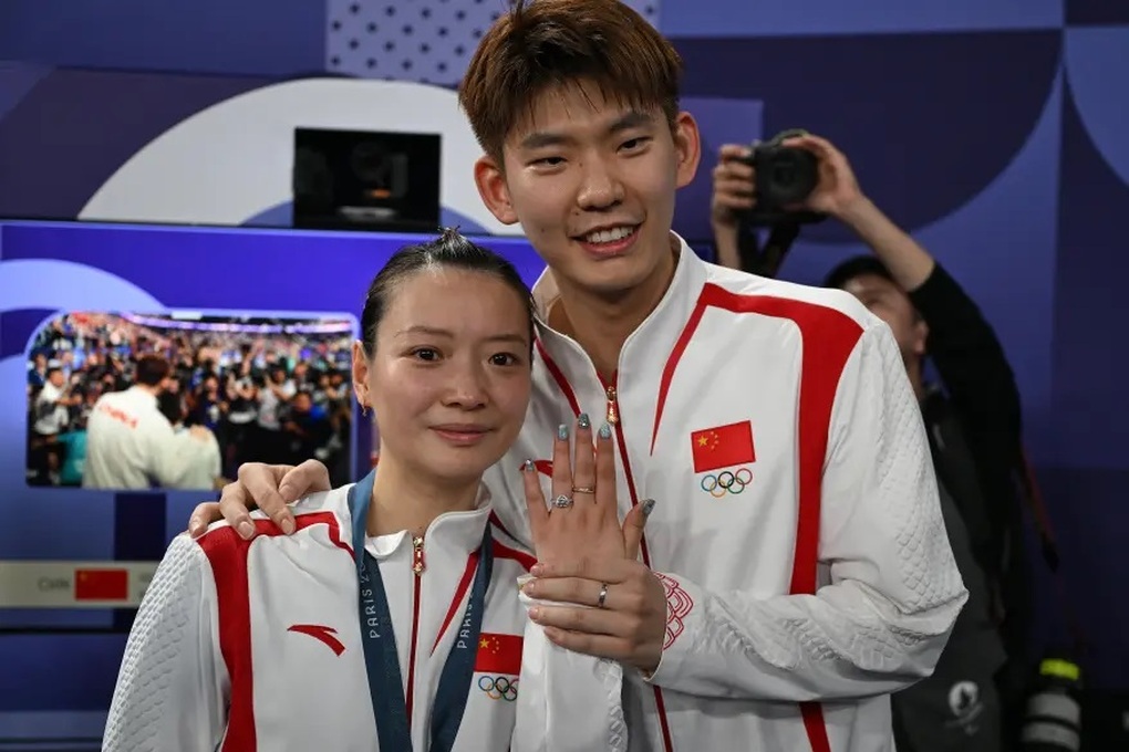 Olympic 2024 bị chỉ trích vì ngập tràn tin tức cầu hôn - 1 Olympic 2024 bị chỉ trích vì ngập tràn tin tức cầu hôn - 1