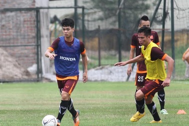 Tranh cãi chuyện Công Phượng được tăng cường cho đội tuyển Việt Nam