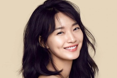 Chuyện tình sóng gió nhưng đẹp như ngôn tình của Shin Min Ah