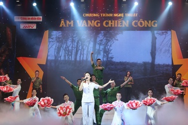 Tiếp tục vinh danh người chiến sĩ công an bằng âm nhạc