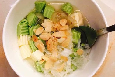 Hướng dẫn cách nấu chè khúc bạch ngon mà đơn giản