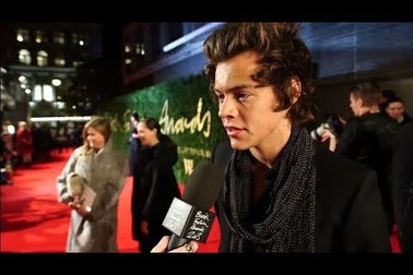Harry Styles dự lễ trao giải âm nhạc Anh