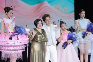 Á hậu Trái đất Trịnh Mỹ Anh gây “choáng” khi khoe vòng 3 trên sàn catwalk - 14