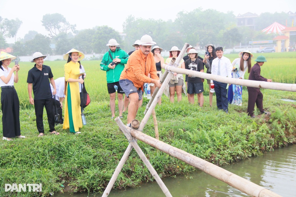 Dấu chân Bác Hồ trên cánh đồng Chằm chống hạn năm xưa - 3 Dấu chân Bác Hồ trên cánh đồng Chằm chống hạn năm xưa - 3