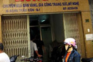 Gặp người hùng bắt tên dùng súng cướp tiệm vàng 