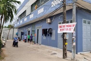 Thu nhập giảm nhưng chi phí tăng cao, công nhân cạn tiền tích lũy