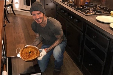 David Beckham - người chồng, người cha tận tụy