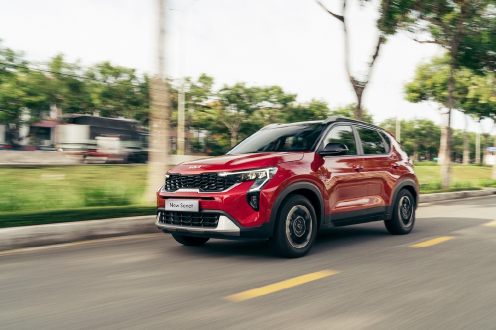 Tháng 9, Kia ưu đãi tương đương 50% lệ phí trước bạ và nhiều quà tặng hấp dẫn - 2 Tháng 9, Kia ưu đãi tương đương 50% lệ phí trước bạ và nhiều quà tặng hấp dẫn - 2