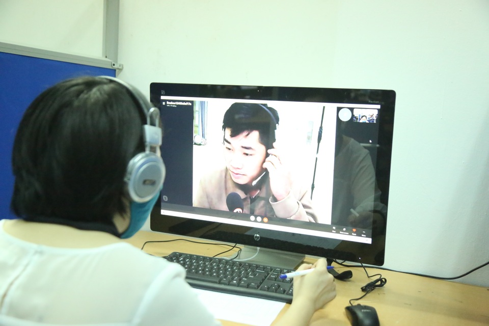 Né Covid-19, doanh nghiệp đẩy mạnh tuyển dụng trực tuyến - 2 Né Covid-19, doanh nghiệp đẩy mạnh tuyển dụng trực tuyến - 2