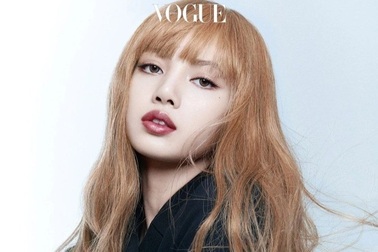 Lisa của Blackpink mắc Covid-19
