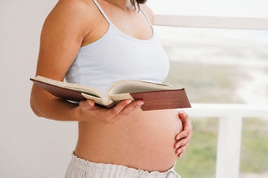 Chuyện vui bà bầu đi học 