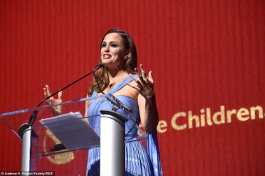 "Sao" phim "Bí danh" trẻ trung hơn nhiều so với tuổi 47