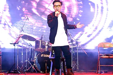 Nam sinh Hà Nội làm mới bản hit của Justin Bieber