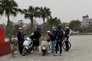 Phạt 2 người đi từ vùng dịch về không khai báo y tế 20 triệu đồng