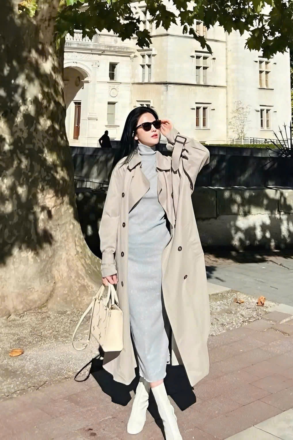 View - Vợ cầu thủ Quang Hải sở hữu loạt túi hàng hiệu Hermès, Dior đắt giá | Báo Dân trí