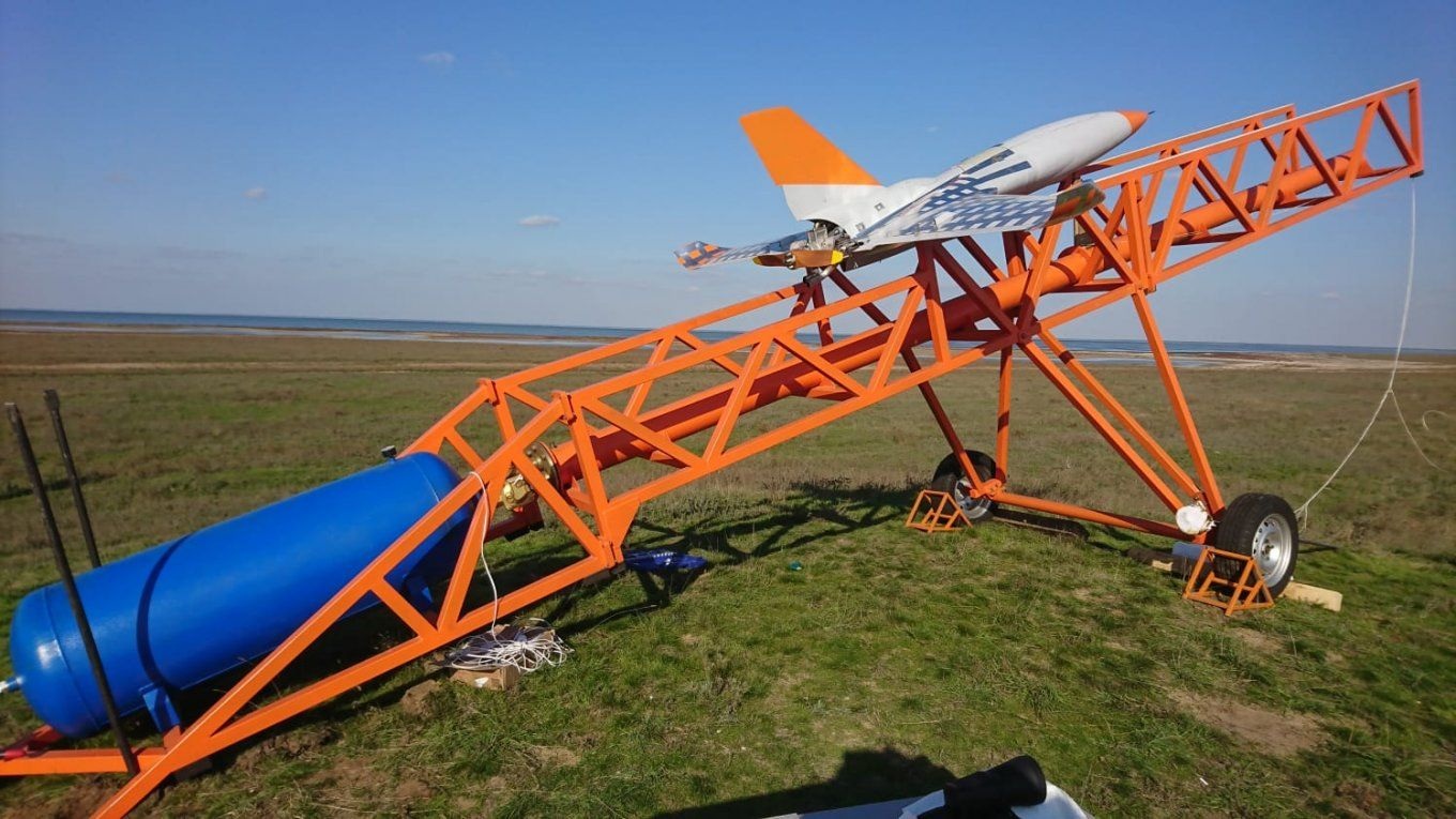 Bộ 3 vũ khí chiến lược và cơ hội vực dậy của công nghiệp quốc phòng Ukraine - 4 Bộ 3 vũ khí chiến lược và cơ hội vực dậy của công nghiệp quốc phòng Ukraine - 4