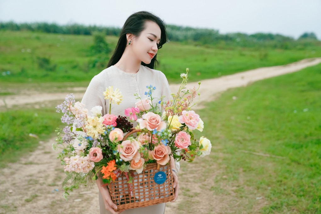 Nữ họa sĩ trẻ Phan Anh Thư vừa xinh đẹp, vừa đa tài - 2 Nữ họa sĩ trẻ Phan Anh Thư vừa xinh đẹp, vừa đa tài - 2
