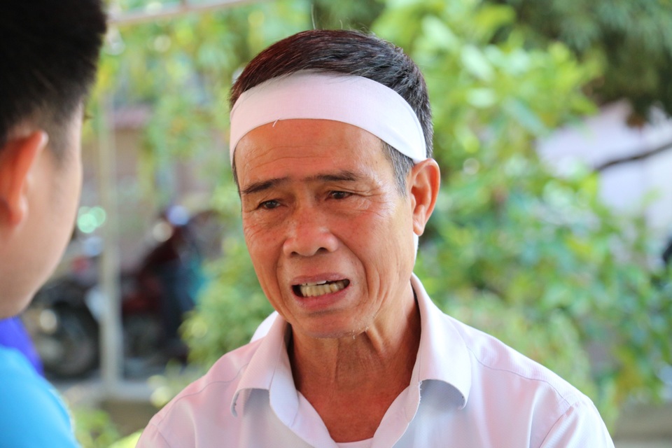Vụ 22 quân nhân hy sinh: “Con xin ngủ sớm để mai tiếp tục làm nhiệm vụ” - 2 Vụ 22 quân nhân hy sinh: “Con xin ngủ sớm để mai tiếp tục làm nhiệm vụ” - 2