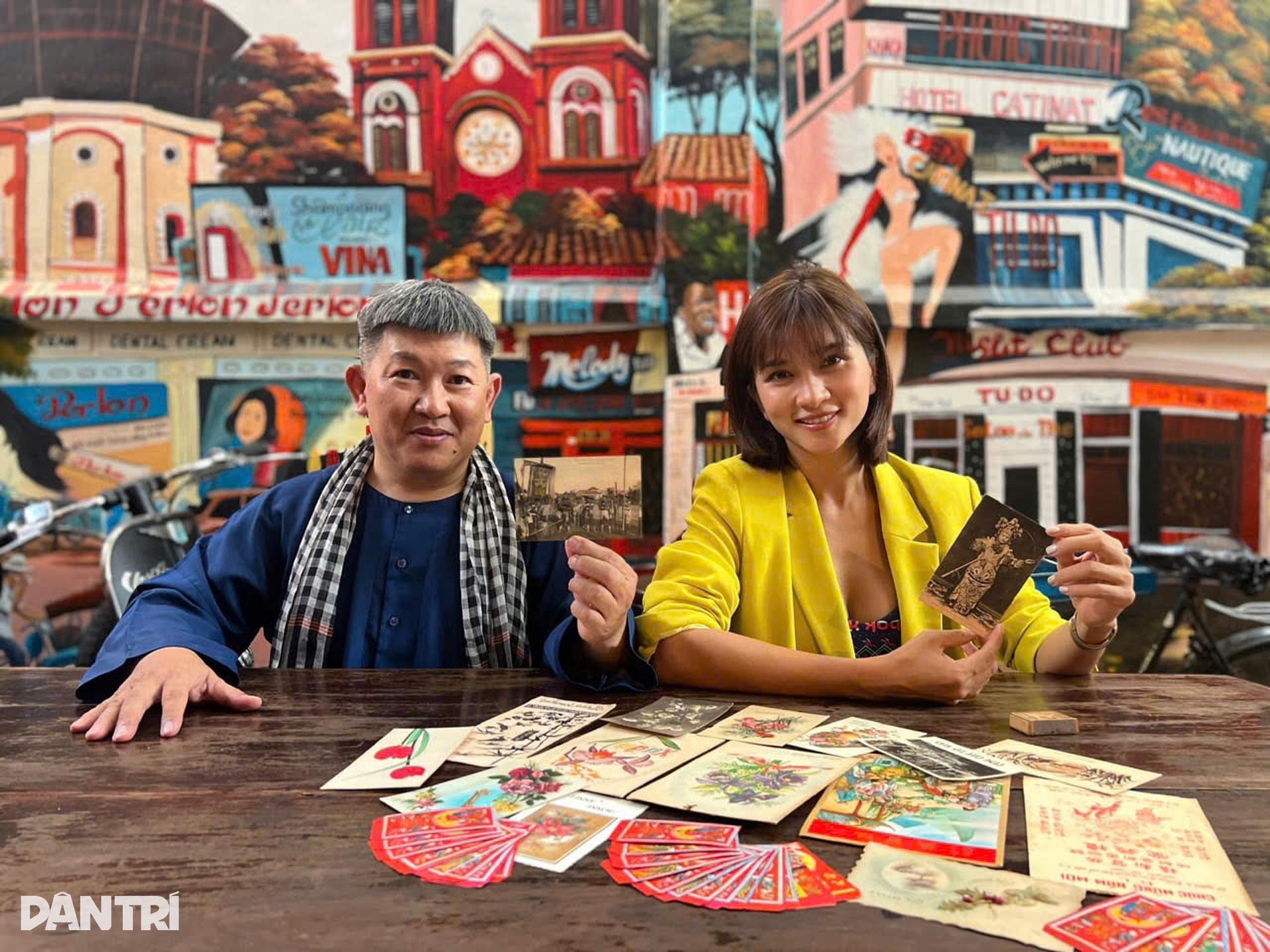 Nghệ sĩ Việt đến cà phê cổ tìm hương vị Tết xưa - 1