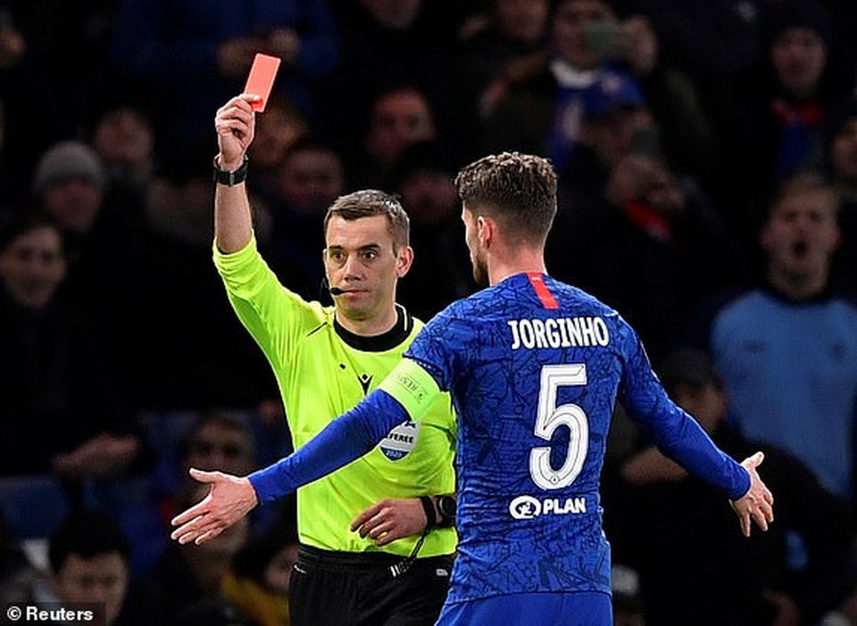 Áp lực nặng trĩu, Chelsea dùng cách nào “vượt ải” Bournemouth? - 1 Áp lực nặng trĩu, Chelsea dùng cách nào “vượt ải” Bournemouth? - 1