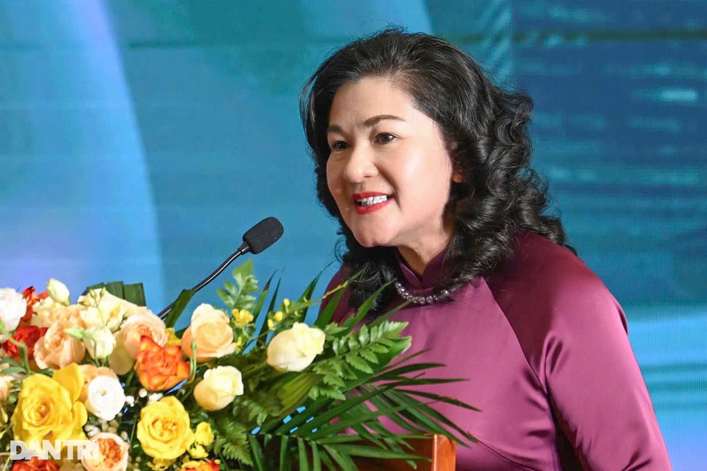 Sinh nhật 20 tuổi, báo Dân trí hoàn thành dự án 200 nhà Nhân ái - 2