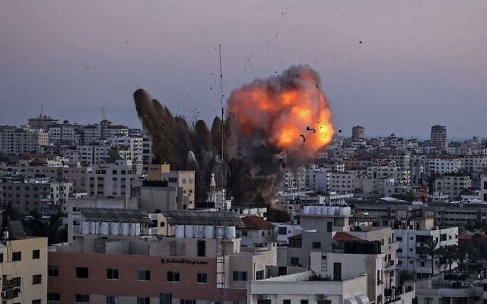 Hamas trút mưa tên lửa, Thủ tướng Israel dọa giáng đòn khốc liệt - 1 Hamas trút mưa tên lửa, Thủ tướng Israel dọa giáng đòn khốc liệt - 1