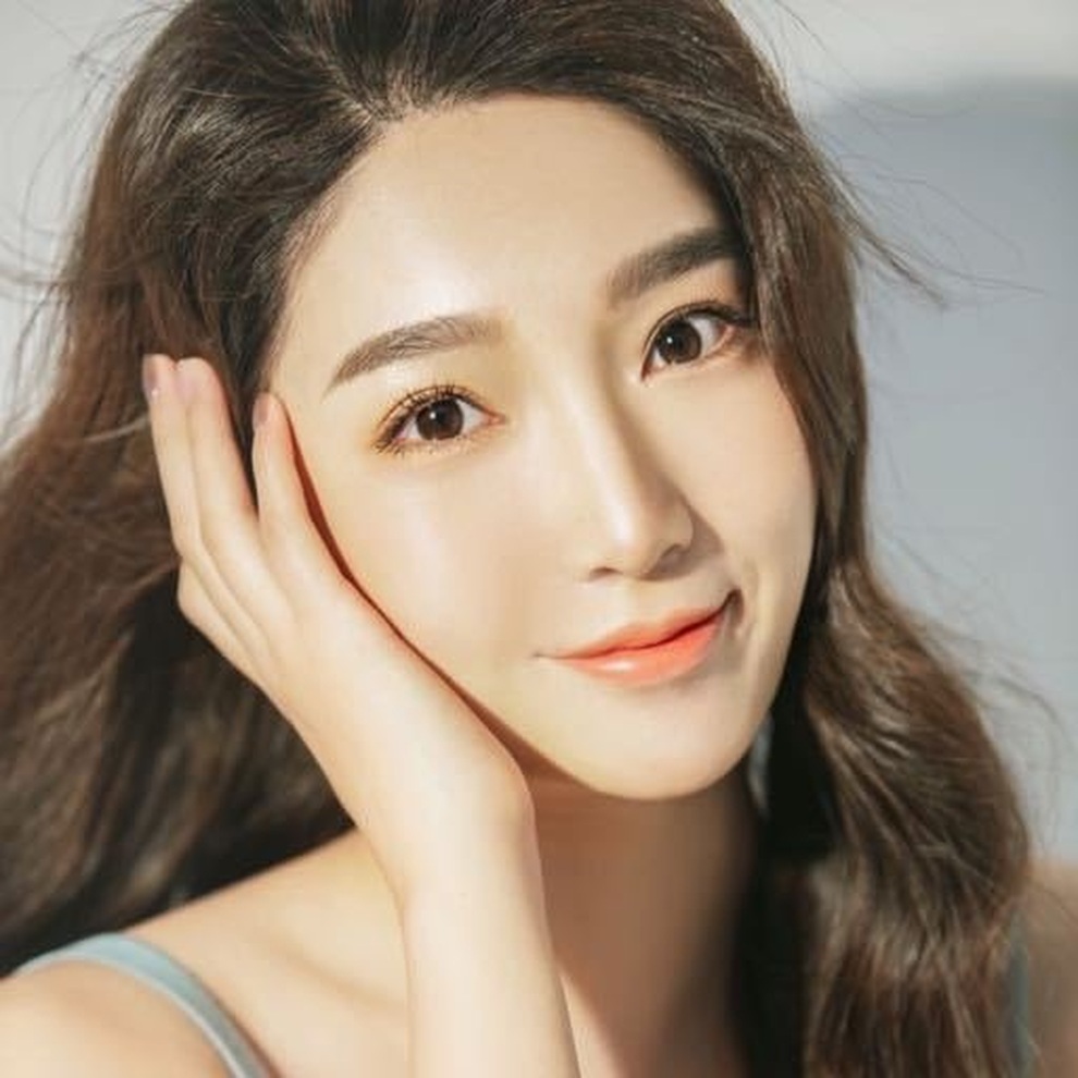 Hot girl tố Ngô Diệc Phàm bất ngờ bị chị em tốt bóc phốt - 1 Hot girl tố Ngô Diệc Phàm bất ngờ bị chị em tốt bóc phốt - 1