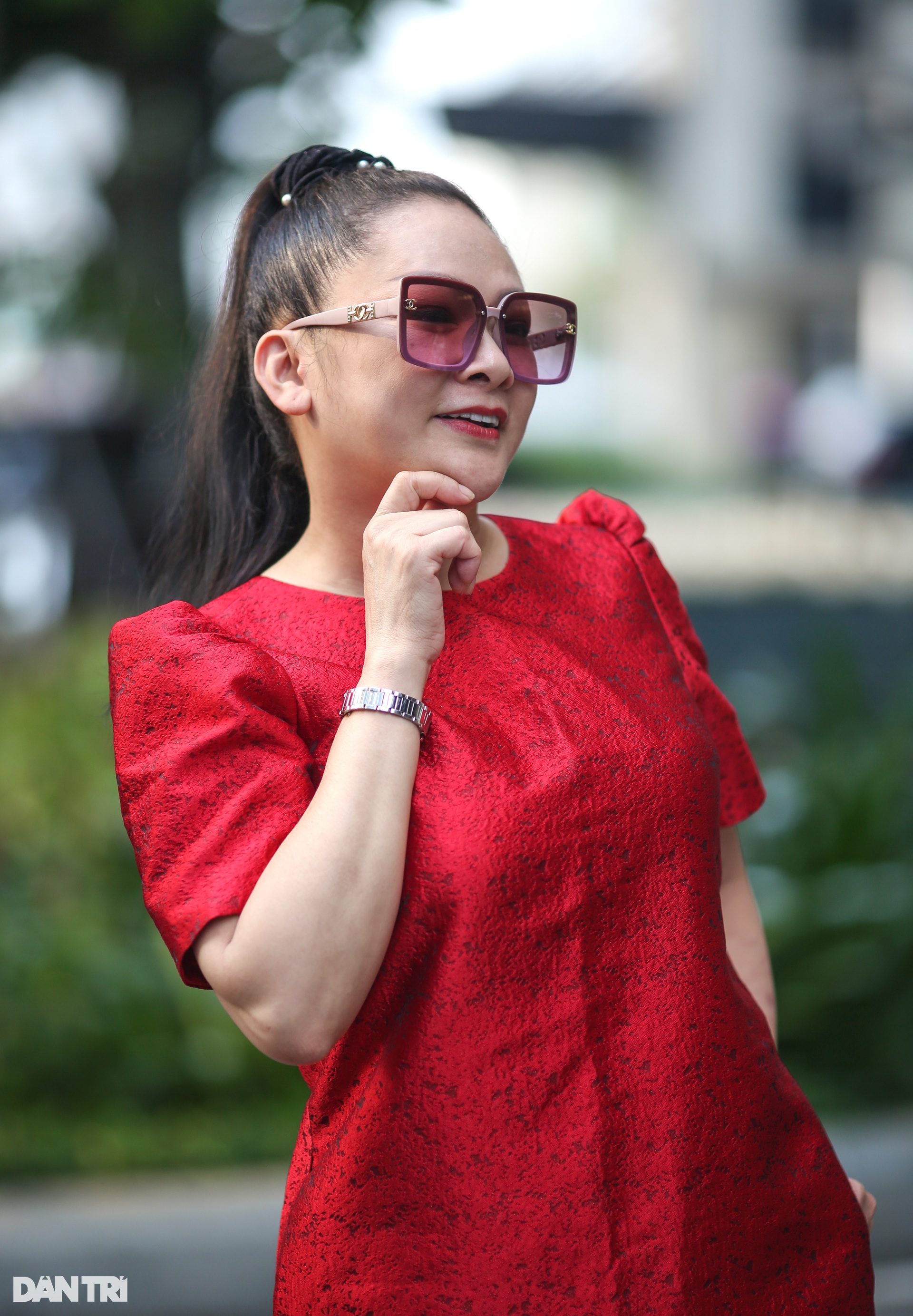 Như Quỳnh: Ngày xưa tôi bê bối lắm, tóc không chải mà người ta tưởng đánh rối - 14 Như Quỳnh: Ngày xưa tôi bê bối lắm, tóc không chải mà người ta tưởng đánh rối - 14