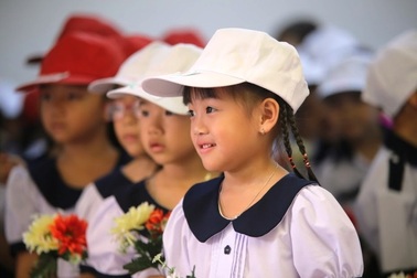 Dành “đất” đón học trò lớp 1 trong lễ khai giảng