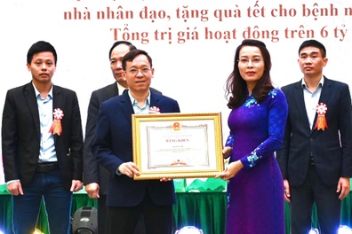 Báo Dân trí nhận Bằng khen của Chủ tịch UBND tỉnh Bắc Ninh