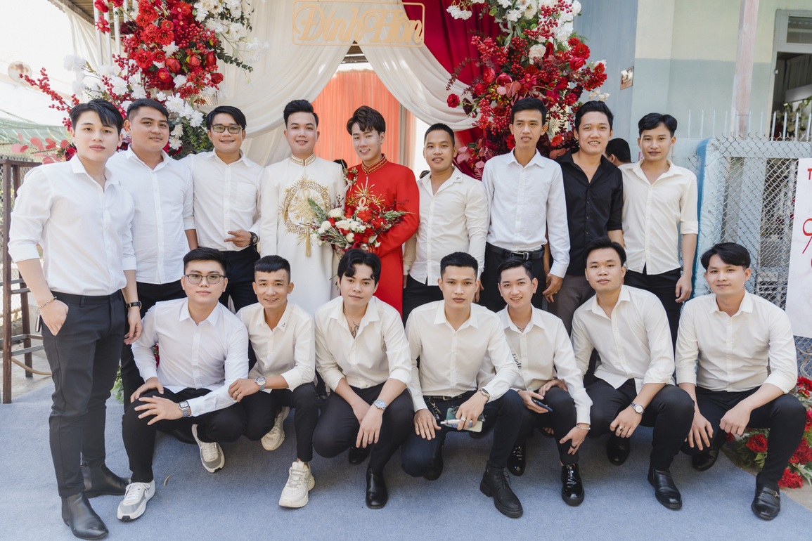 Đám cưới cổ tích của cặp đôi đồng tính nam ở Tây Ninh sau 11 năm quen nhau - 7 Đám cưới cổ tích của cặp đôi đồng tính nam ở Tây Ninh sau 11 năm quen nhau - 7