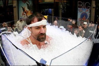 Người đàn ông chịu lạnh siêu phàm