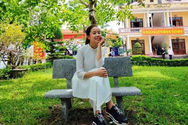 Nữ sinh Nam Định đạt điểm 10 môn Văn tốt nghiệp: Bài thi dài 12 trang giấy