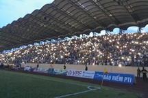 Sân Thiên Trường mất điện, Nam Định thua Quảng Nam phút cuối