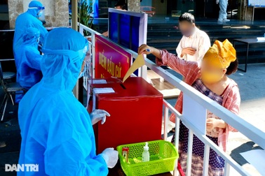 Hà Nội: Sợ trượt đại biểu HĐND, ứng cử viên lấy 75 phiếu để tự bầu cho mình