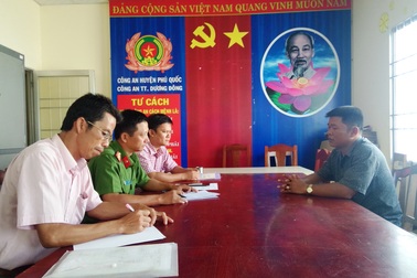 Vụ cắt đầu, mổ bụng cá heo xảy ra từ năm 2012?