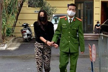 Nữ chủ quán mát-xa "điều" nhân viên đi bán dâm