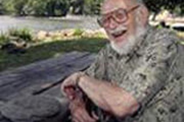 Tắm nước lạnh - bí quyết sống lâu trăm tuổi