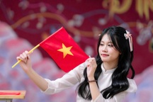 Chuyện cô học trò xứ biển Cửa Lò thành thủ khoa cả nước khối C00